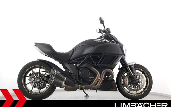 Gebrauchtmotorrad Ducati Diavel Carbon - Bild 10