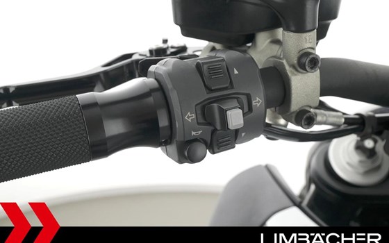 Gebrauchtmotorrad Ducati Diavel Carbon - Bild 21