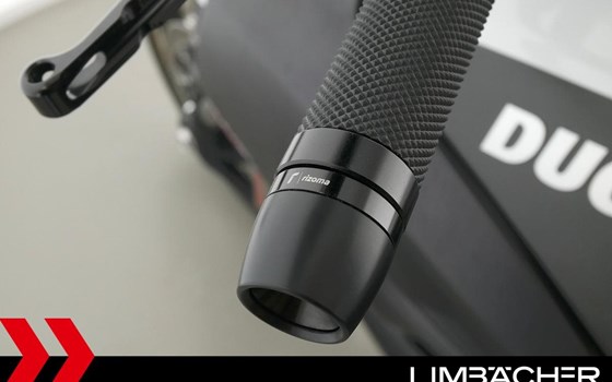 Gebrauchtmotorrad Ducati Diavel Carbon - Bild 23