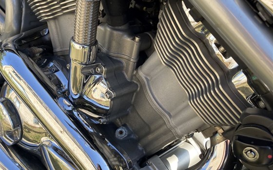 Gebrauchtmotorrad Harley-Davidson V-Rod VRSCAW - Bild 10