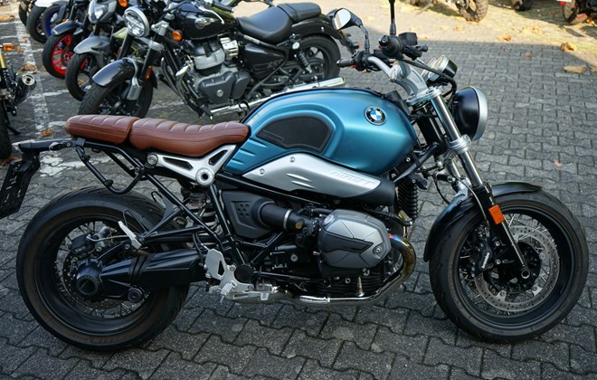 BMW R nineT