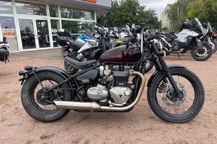 Triumph Bonneville Bobber