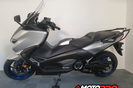 Yamaha TMAX