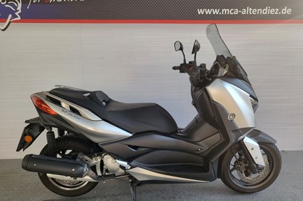 Yamaha XMAX 125