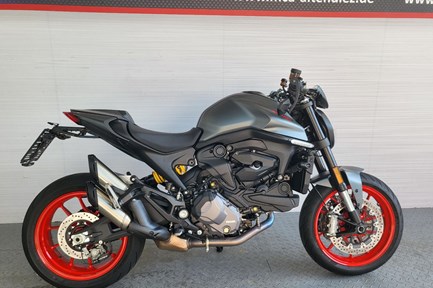 Ducati Monster +