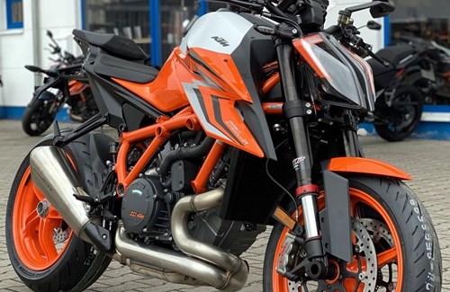 Neumotorrad KTM 1290 Super Duke R