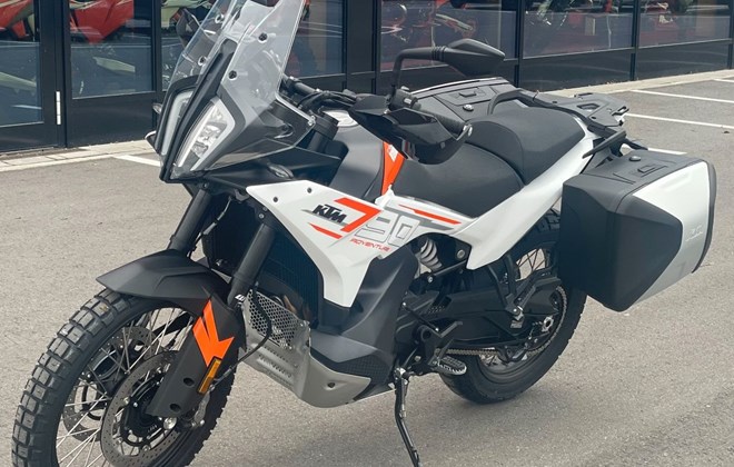 KTM 790 Adventure