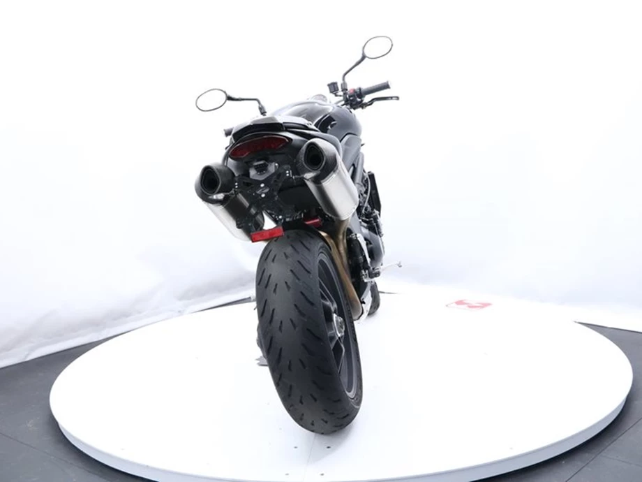 Angebot Triumph Speed Triple 1050 Bild 5: Angebot Triumph Speed Triple 1050