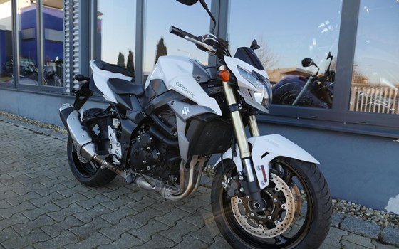Gebrauchtmotorrad Suzuki GSR 750 - Bild 3