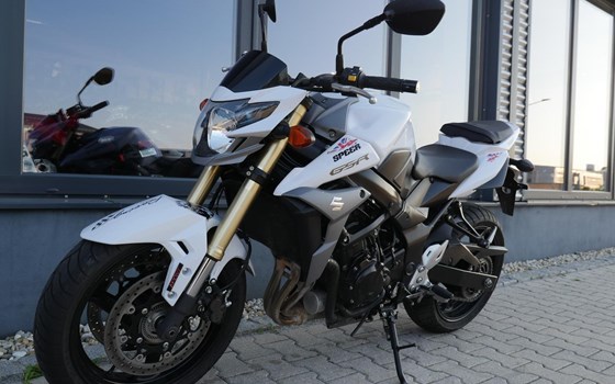 Gebrauchtmotorrad Suzuki GSR 750 - Bild 5