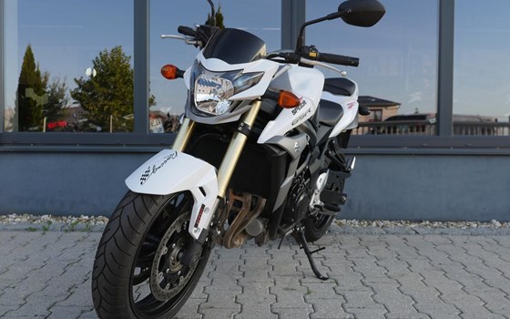Gebrauchtmotorrad Suzuki GSR 750 - Bild 7