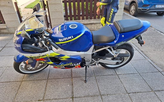 Gebrauchtmotorrad Suzuki GSX-R 600 - Bild 3 Gebrauchtmotorrad Suzuki GSX-R 600 - Bild 3