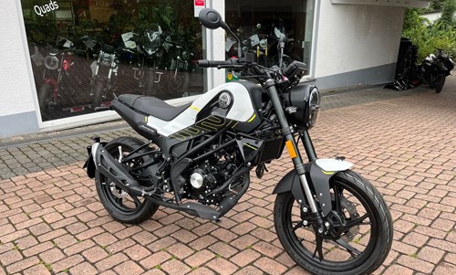 Benelli Leoncino 125