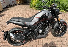 Neumotorrad Benelli Leoncino 125