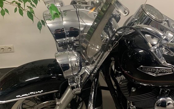 Gebrauchtmotorrad Harley-Davidson Touring Road King FLHR - Bild 2