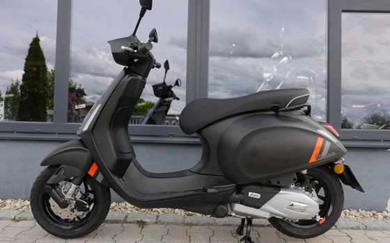 Neufahrzeug Vespa Sprint 125 S - Bild 10