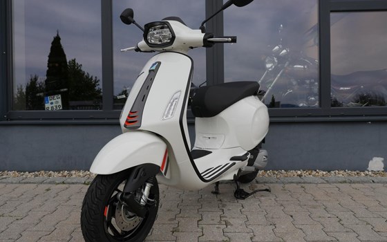 Neufahrzeug Vespa Sprint 125 S - Bild 11