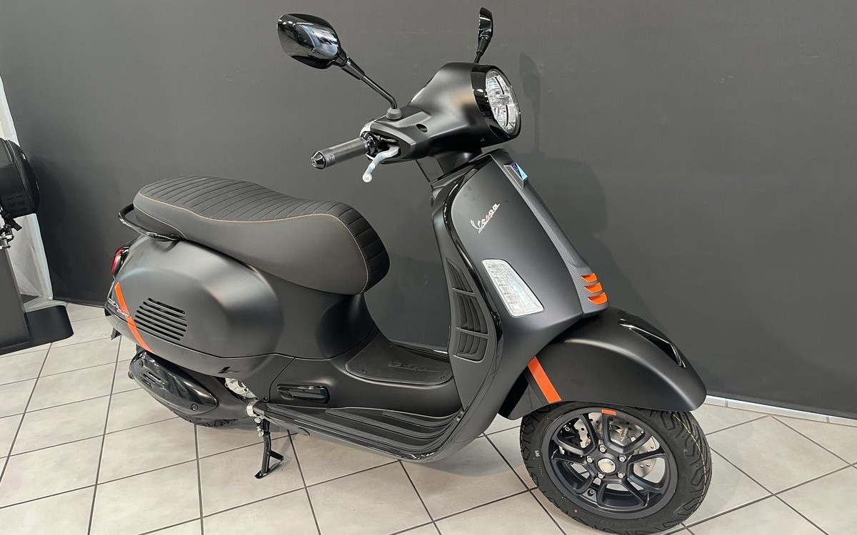 Angebot Vespa GTS 300 Super Sport