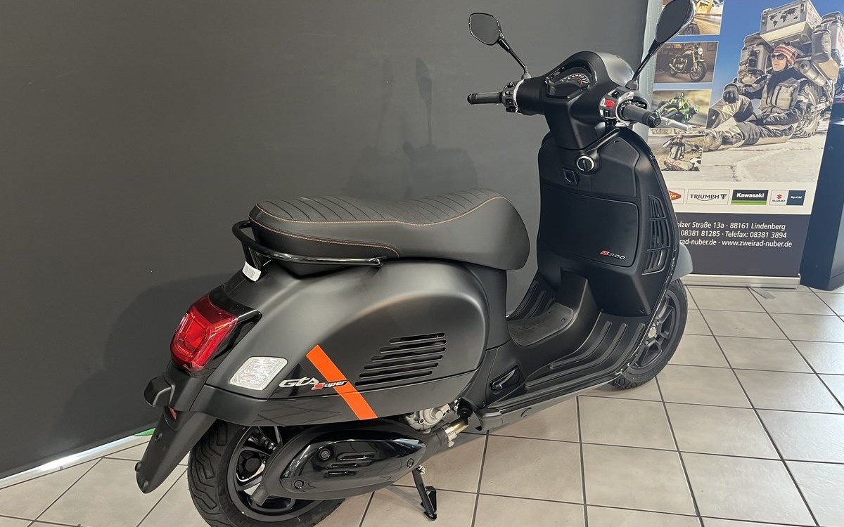 Angebot Vespa GTS 300 Super Sport