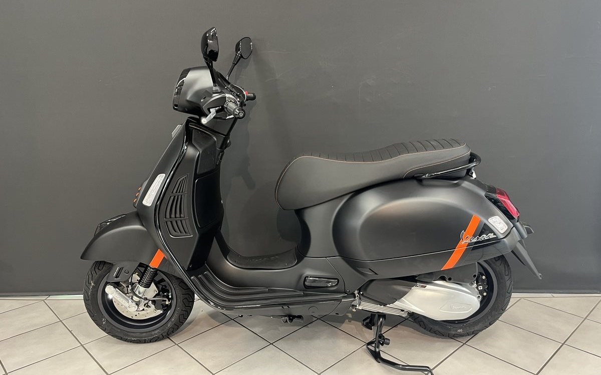 Angebot Vespa GTS 300 Super Sport