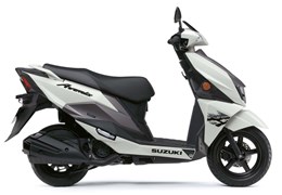 Neumotorrad Suzuki Avenis 125
