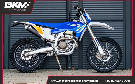 Neufahrzeug Husqvarna FE 350 Heritage - Bild 1