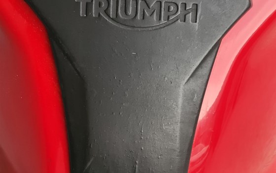 Gebrauchtmotorrad Triumph Street Triple - Bild 14 Gebrauchtmotorrad Triumph Street Triple - Bild 14