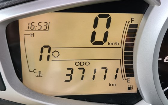 Gebrauchtmotorrad Triumph Street Triple - Bild 8 Gebrauchtmotorrad Triumph Street Triple - Bild 8