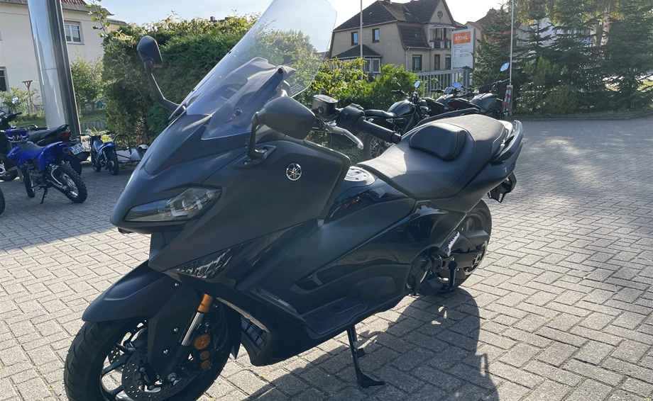 Angebot Yamaha TMAX Tech MAX Bild 4: Angebot Yamaha TMAX Tech MAX