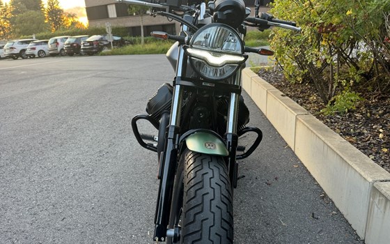 Gebrauchtmotorrad Moto Guzzi V9 Bobber Centenario - Bild 3 Gebrauchtmotorrad Moto Guzzi V9 Bobber Centenario - Bild 3