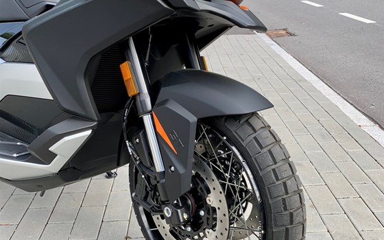 Neufahrzeug Peugeot XP 400 GT - Bild 3