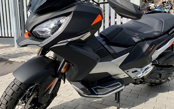 Neufahrzeug Peugeot XP 400 GT - Bild 5