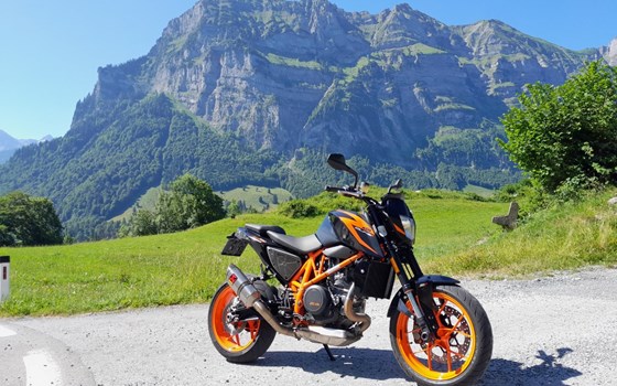 Gebrauchtmotorrad KTM 690 Duke R - Bild 4 Gebrauchtmotorrad KTM 690 Duke R - Bild 4