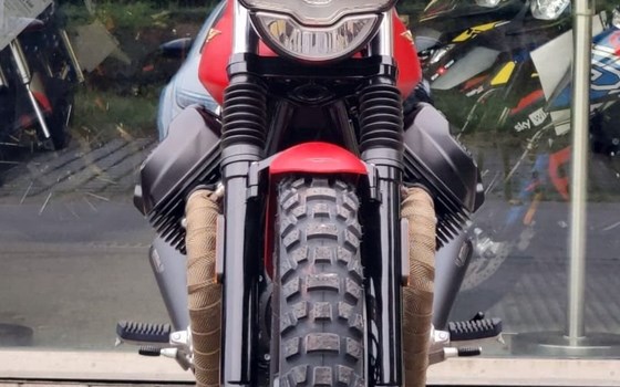 Neufahrzeug Moto Guzzi V7 Stone - Bild 4