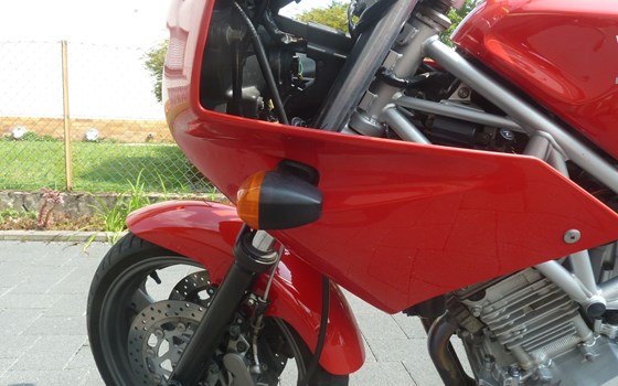 Gebrauchtmotorrad Yamaha TRX 850 - Bild 11