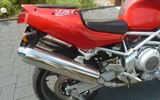 Gebrauchtmotorrad Yamaha TRX 850 - Bild 4