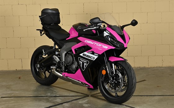 Neufahrzeug Triumph Daytona 660 - Bild 7