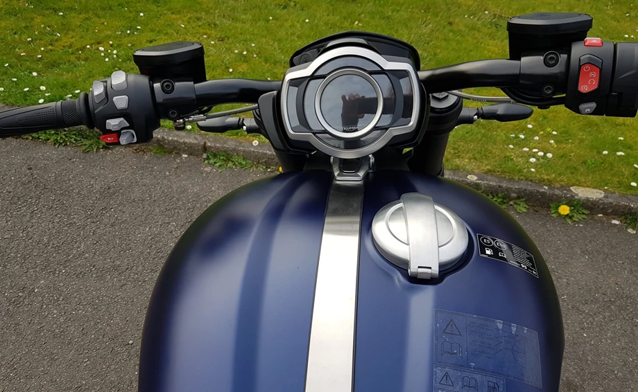 Angebot Triumph Rocket 3 Storm R Bild 3: Angebot Triumph Rocket 3 Storm R