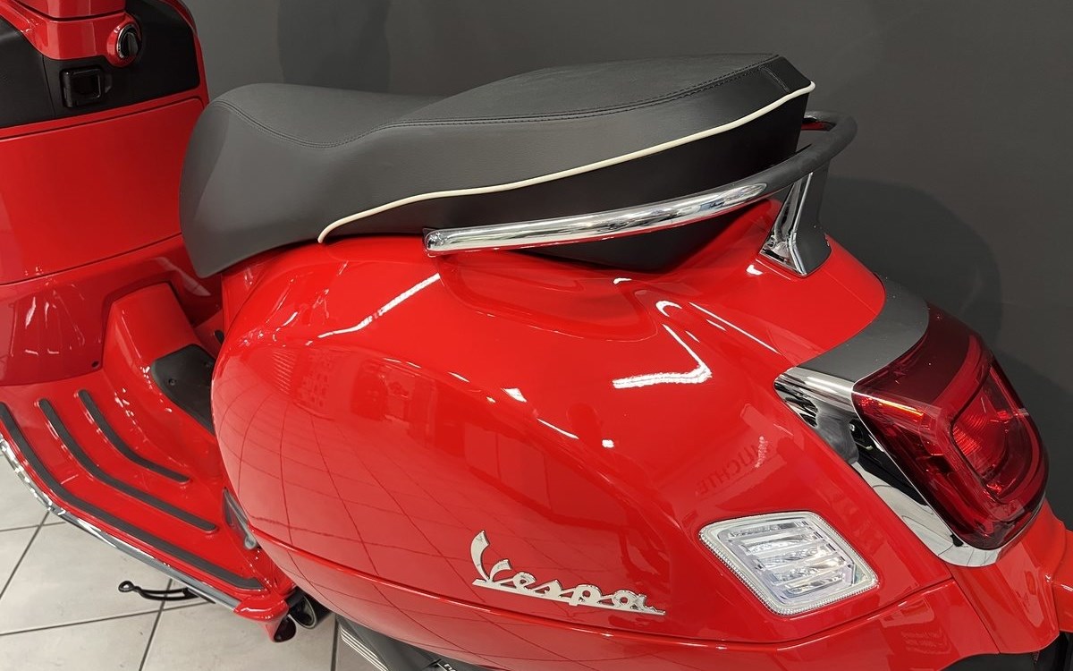 Angebot Vespa GTS 300 Super