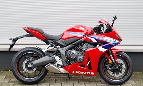 Honda CBR650R