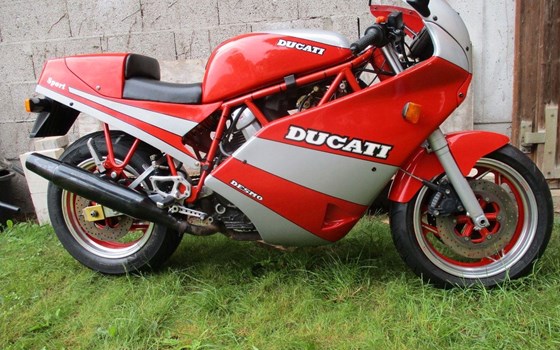 Gebrauchtmotorrad Ducati 750 Sport - Bild 1 Gebrauchtmotorrad Ducati 750 Sport - Bild 1