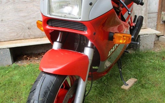 Gebrauchtmotorrad Ducati 750 Sport - Bild 2 Gebrauchtmotorrad Ducati 750 Sport - Bild 2