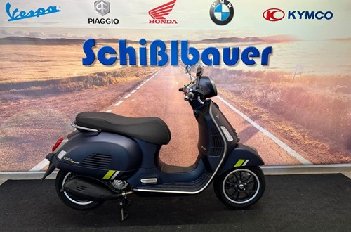 Vespa GTS 300 Super Tech