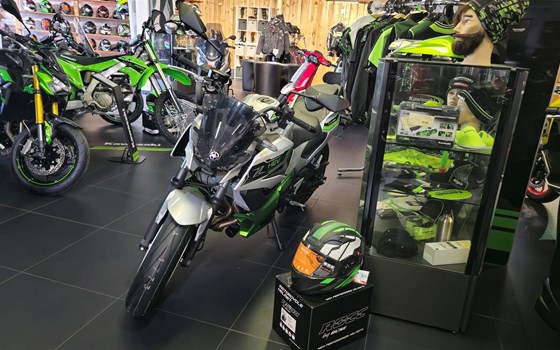 Gebrauchtmotorrad Kawasaki Z7 Hybrid - Bild 5