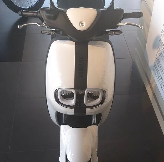 Angebot Yamaha NEO's Dual Battery Bild 5: Angebot Yamaha NEO's Dual Battery