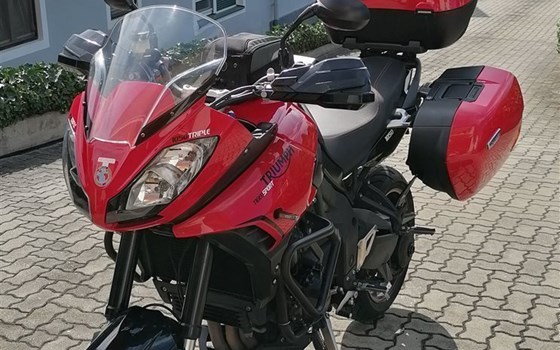 Gebrauchtmotorrad Triumph Tiger Sport 1050 - Bild 1 Gebrauchtmotorrad Triumph Tiger Sport 1050 - Bild 1