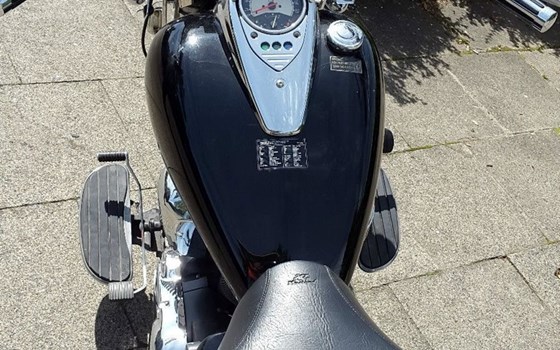 Gebrauchtmotorrad Kawasaki VN 900 Classic - Bild 6