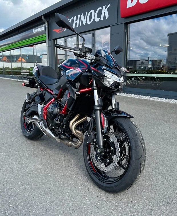 Kawasaki Z650<br />MY25 *650€ Führerscheinbonus*