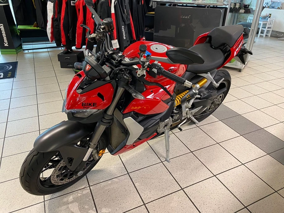 Angebot Ducati Streetfighter V2 Bild 8: Angebot Ducati Streetfighter V2