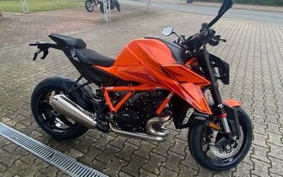 Neufahrzeug KTM 1290 Super Duke R - Bild 7